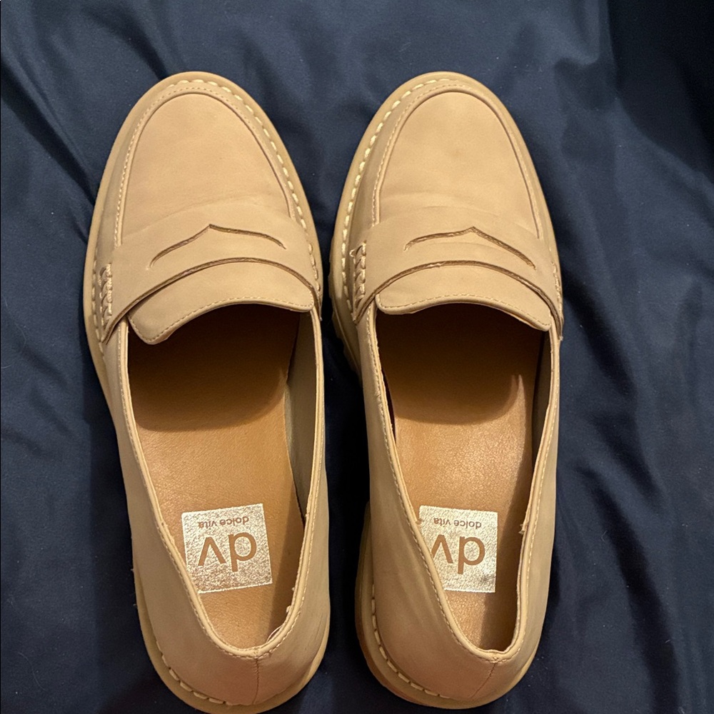 DV by Dolce Vita Tan Loafers